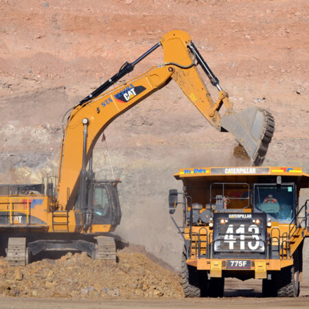 ✅︎   Movimiento masivo de tierra✅︎   Carguío y transporte de mineral✅︎   Carguío y transporte de estéril✅︎   Prestripping✅︎   Transporte de ripios✅︎   Transporte de glómero✅︎   Formación y control de botaderos✅︎  Transporte a pilas de lixiviación