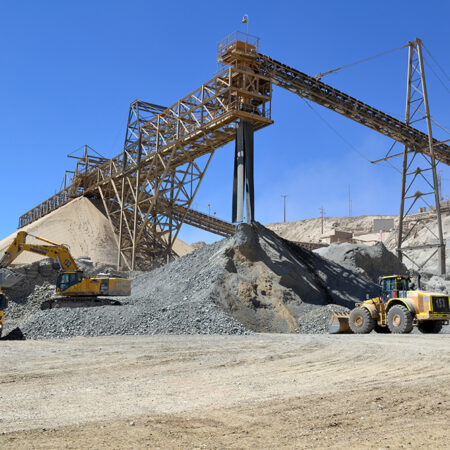 ✅︎ Operación de plantas de chancado ✅︎  Aglomeración ✅︎  Lixiviación ✅︎  Extracción por solventes (SX) ✅︎  Electroobtención (EW) ✅︎  Plantas hidrometalúrgicas de óxidos ✅︎  Mantención operacional de plantas